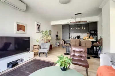 Coin salon dans l'établissement HENRI CAMILLE REAL ESTATE- Santiago - 2 bedrooms close Croisette