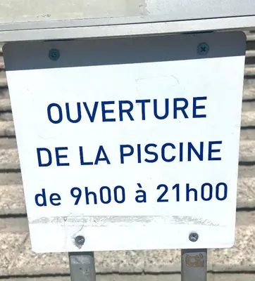 Certificat, récompense, panneau ou autre document affiché dans l'établissement Studio 5 minutes Cannes et plages, terrasse, piscine
