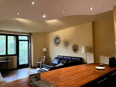 Coin salon dans l'établissement Cannes Montfleury grand confort