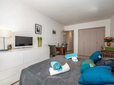 Télévision ou salle de divertissement dans l'établissement Apartment Les Sablons-2 by Interhome