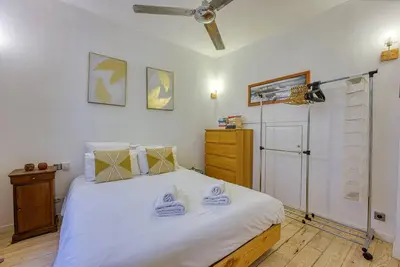 Un ou plusieurs lits dans un hébergement de l'établissement New - 1 Bed Apt Central Antibes