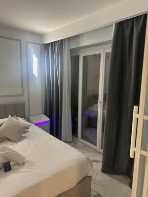 Un ou plusieurs lits dans un hébergement de l'établissement Apartment best position croisette martinez ! 150m from the beach completely renovated !