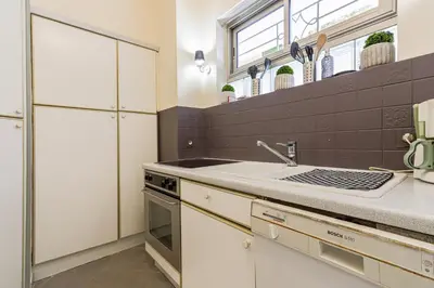 Cuisine ou kitchenette dans l'établissement Cannes centre - Vue Mer, Piscine, Terrasse