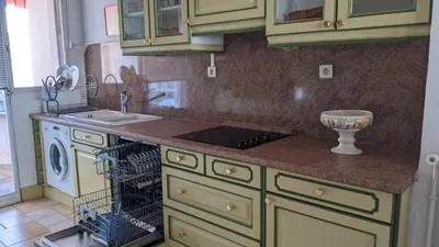 Cuisine ou kitchenette dans l'établissement ANTIBES très belle situation !
