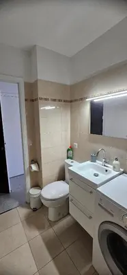 Salle de bains dans l'établissement Magnifique studio Juan les pins-plage à pied