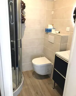 Salle de bains dans l'établissement Studio bord de mer, Croisette, Cannes