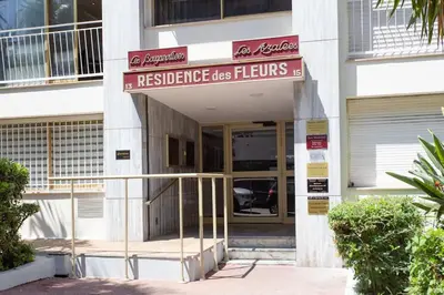 Plan de l'établissement A2 -Staywiz us - 1 BDR Antibes Sea & Port View - AC, Garage & Terrace