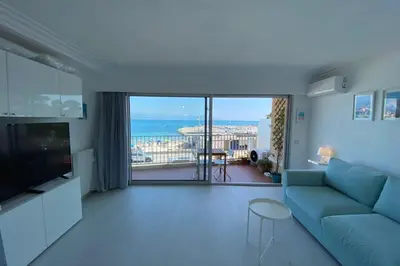 Plan de l'établissement 06AT1 - Studio cosy bord de mer situation idéale