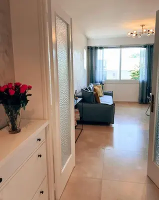 Coin salon dans l'établissement 2 bedroom apartment in Cannes near the beach