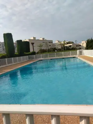 Piscine de l'établissement Antibes Quiet studio air-condit-swim. pool tennis ou située à proximité