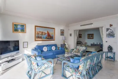 Coin salon dans l'établissement Appartement Miramar Cannes Croisette