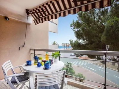 Balcon ou terrasse dans l'établissement Studio Le Tiercé by Interhome