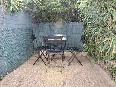 Plan de l'établissement Appartement RDC à Villeneuve-Loubet - 2 Pièces, 45m², 4 Couchages, Plage à 100m - FR-1-252A-113