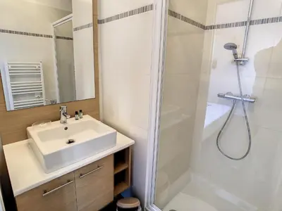 Salle de bains dans l'établissement 3 Bedrooms, 3 bathrooms central Cannes Lecerf 411