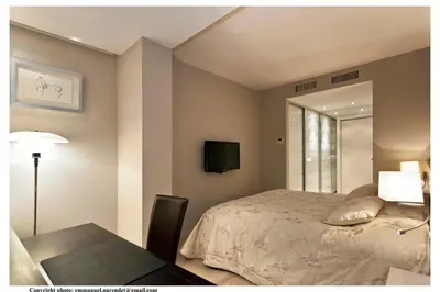 Un ou plusieurs lits dans un hébergement de l'établissement REF 761 - Cannes Croisette - Sea view apartment for rent