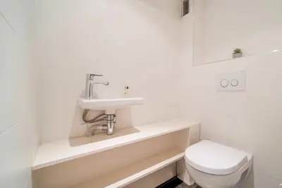 Salle de bains dans l'établissement Magnifique appartement T3 centre Cannes