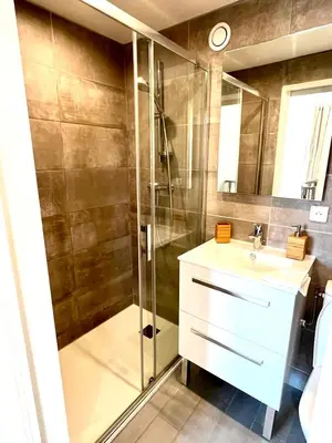 Salle de bains dans l'établissement Duplex vieille ville