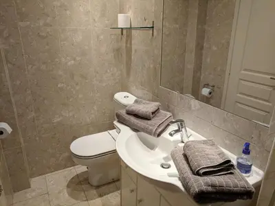 Salle de bains dans l'établissement Citilet 6 Bright, open-plan with large terrace