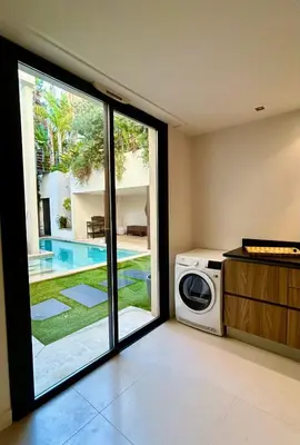 Piscine de l'établissement Rumah Bali ou située à proximité