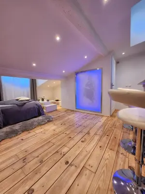 Télévision ou salle de divertissement dans l'établissement Le Croisette center