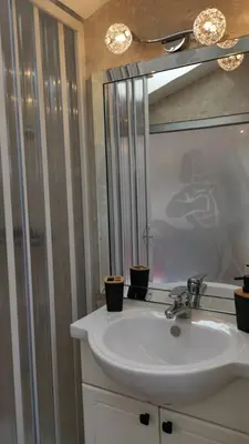 Salle de bains dans l'établissement Le Croisette center