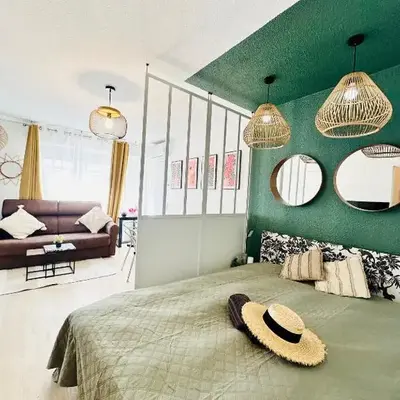 Studio T1- 2 min des Plages - Golf-Juan - Clim&Wifi