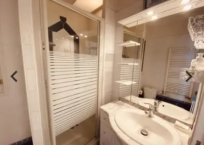 Salle de bains dans l'établissement Studio Croisette