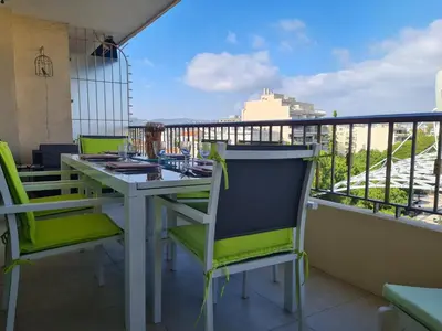 Balcon ou terrasse dans l'établissement T3 LE PRESIDENT PROCHE PINEDE