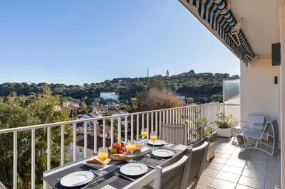 Balcon ou terrasse dans l'établissement Capleouna Le Saint-Alexandre