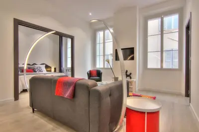 Un ou plusieurs lits dans un hébergement de l'établissement Appartement Cannes 4 chambres - 5G