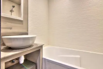 Salle de bains dans l'établissement Appartement Cannes 4 chambres - 5G