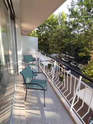 Balcon ou terrasse dans l'établissement Brand new 2-bedroom apartment in Antibes with AC and sea view