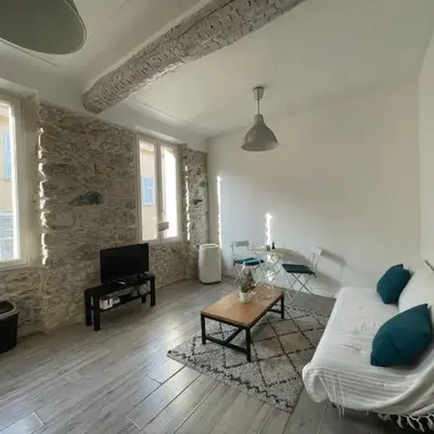 Charming Haven in Antibes