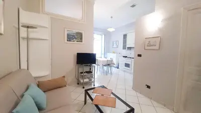 Cuisine ou kitchenette dans l'établissement Mimosa 2