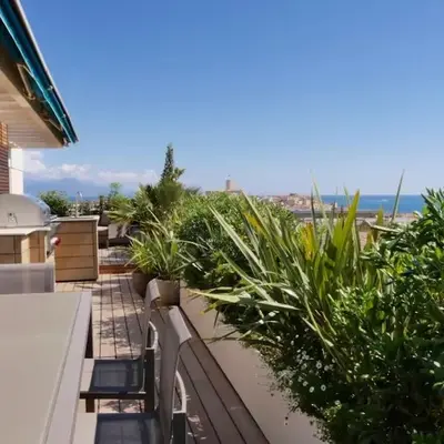 ALBION - Luxurious 3 bedrooms large terrace parking AC
