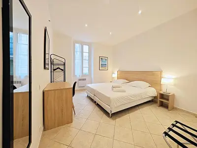 Un ou plusieurs lits dans un hébergement de l'établissement Viva Riviera 11 rue Commandant André
