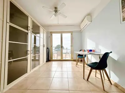 Plan de l'établissement Le Dulys : Apt 2 prs, vue mer, clim, 2 min plages
