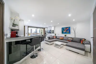 Coin salon dans l'établissement Wonderful 2 bedroom apartment