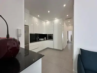 Cuisine ou kitchenette dans l'établissement B080- À l'étroit à l'hôtel Bienvenue chez nous