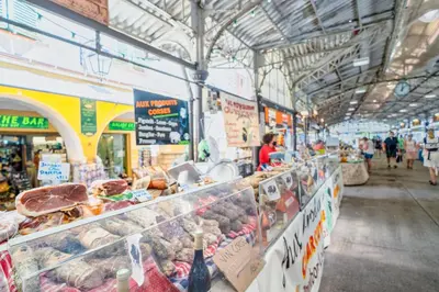 Supermarché ou boutique de l'appartement ou à proximité