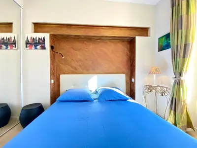Un ou plusieurs lits dans un hébergement de l'établissement Le 74 SCLS - Rue d'Antibes, Clim, Wifi