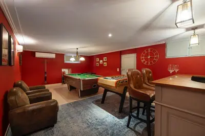 Coin salon dans l'établissement REF 2135 - Cannes - Villa for rent