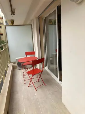 Coin salon dans l'établissement STUDIO à 50 mètres de la plage