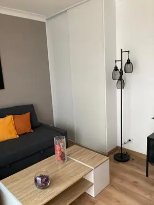 Coin salon dans l'établissement STUDIO à 50 mètres de la plage