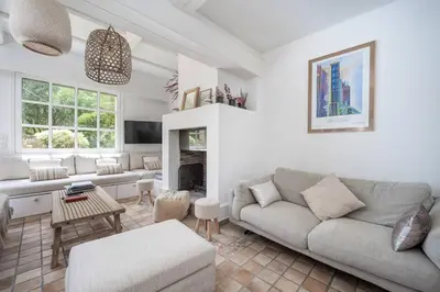 Coin salon dans l'établissement Villa Palma near the beaches Cannes