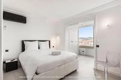 Un ou plusieurs lits dans un hébergement de l'établissement Cannes appart 3 chambres luxe - Impératrice
