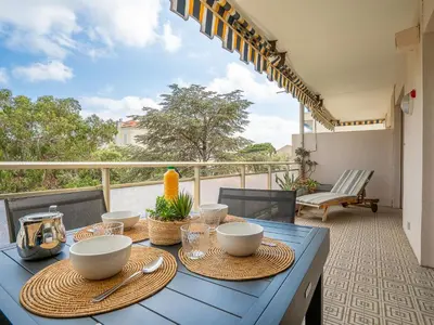 Balcon ou terrasse dans l'établissement Apartment Les Aliscamps by Interhome