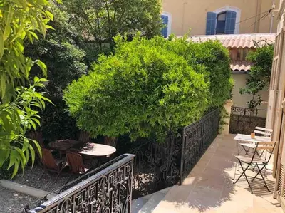 Jardin de l'établissement MARIE ANTOINETTE