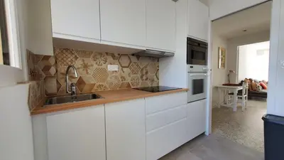 Cuisine ou kitchenette dans l'établissement Appartement centre ville & plage