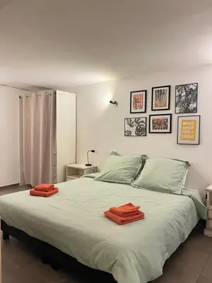 Un ou plusieurs lits dans un hébergement de l'établissement Antibes chez Elodie